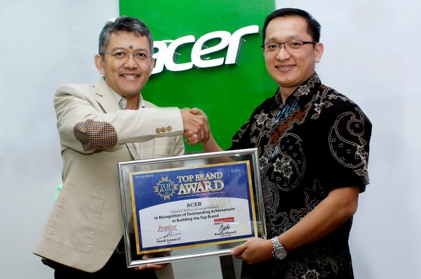 11 Tahun Berturut-turut Acer Raih Peringkat Pertama Top Brand Award!