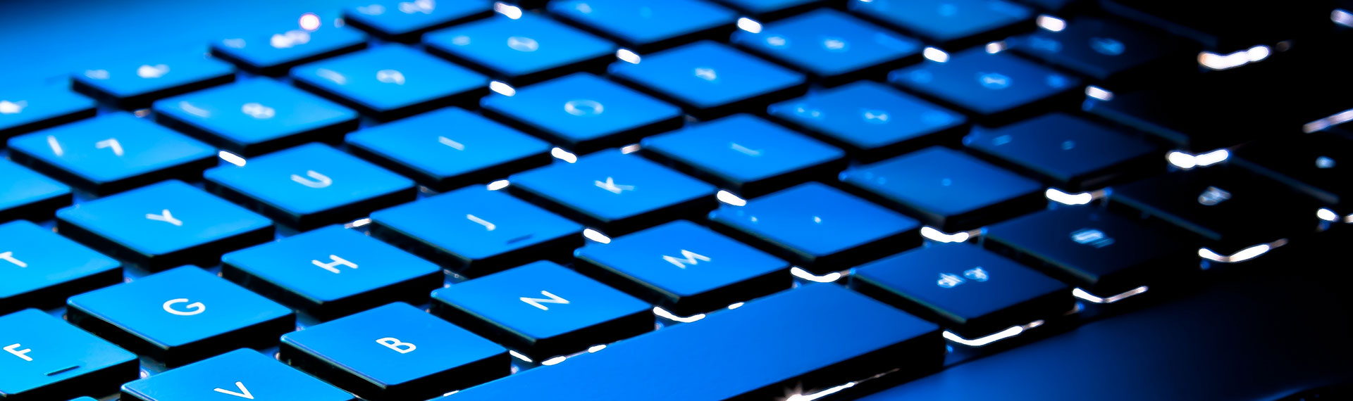 Cara Membersihkan Keyboard Laptop yang Tepat Supaya Awet
